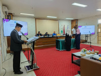 PELANTIKAN DAN PENGAMBILAN SUMPAH KETUA DAN SEKRETARIS PROGRAM STUDI SARJANA KEDOKTERAN GIGI