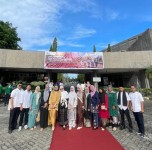 Bangun Pendidikan Bermutu, FKG UNAND Ikuti Upacara Hardiknas 2026 dengan Penuh Khidmat