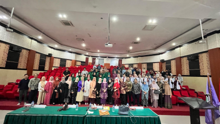 Penyerahan Ijazah Sarjana Kedokteran Gigi dan Profesi Dokter Gigi Periode II Tahun 2025 Telah Selesai Dilaksanakan