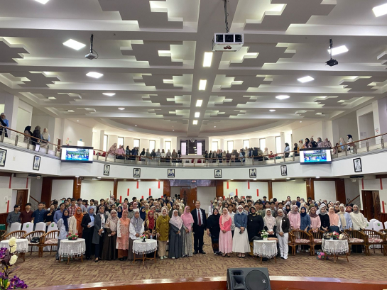 Public Lecture Bersama Prof. Ikuo Kageyama, DDS, PhD Sukses Diselenggarakan oleh FKG Unand